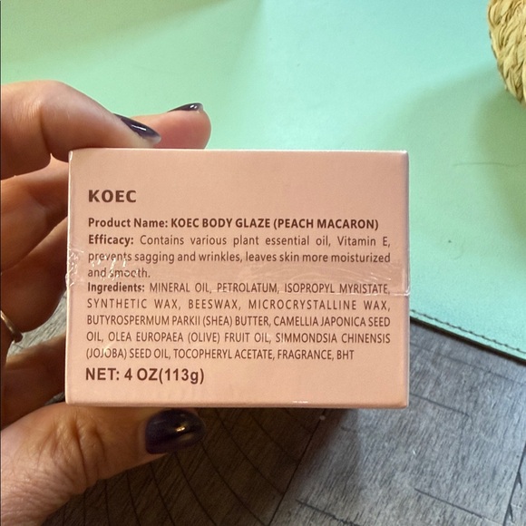 Peach Macaron Moisturizer - Picture 3 of 6